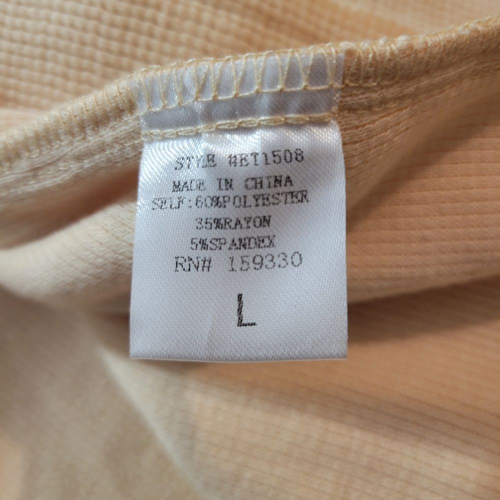 Heyson Beige Button-Up Shirt 👠 - Picture 4 of 4